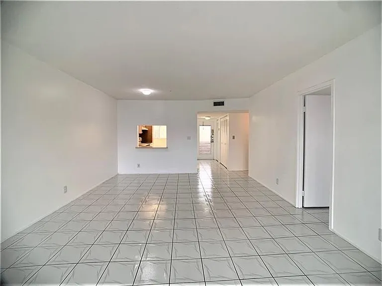 8360 Sands Point Blvd #G210 — Photo 8