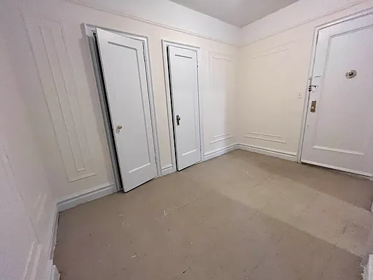 Rented by Contact Realty | media 7