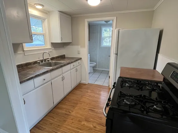 212 E Grant St #2, Greenville, MI 48838