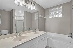 6560 Huntington Lakes Cir #101 — Photo 47