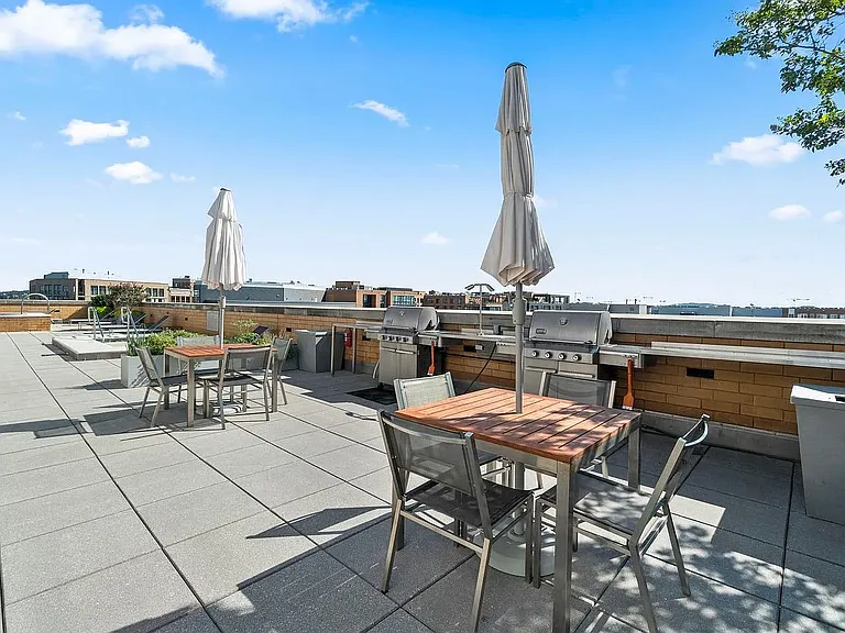 440 L St NW #305 — Photo 12