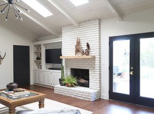 9414 Red Oak Dr, Shreveport, LA 71106