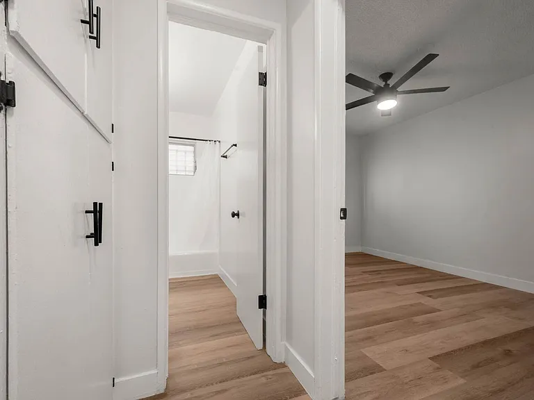 3862 S Potomac Ave — Photo 24