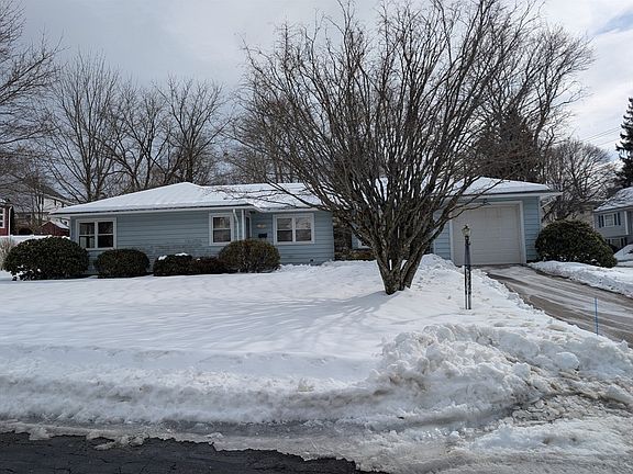 5th image of 101 Edinboro St