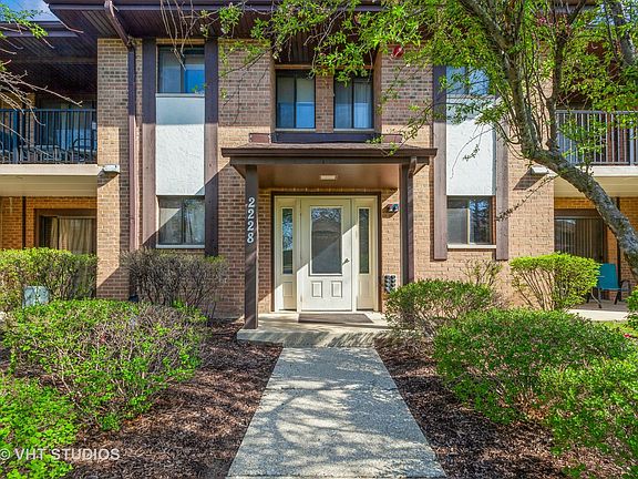 2nd image of 2228 Wharf Dr APT 1401