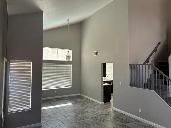 1761 Sunflower Ct, Henderson, NV 89074