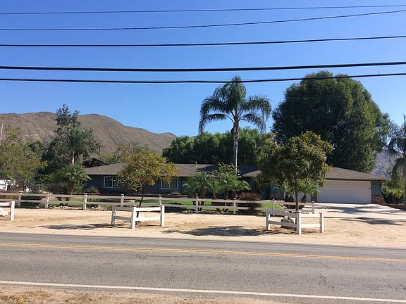 4th image of 4175 California Ave