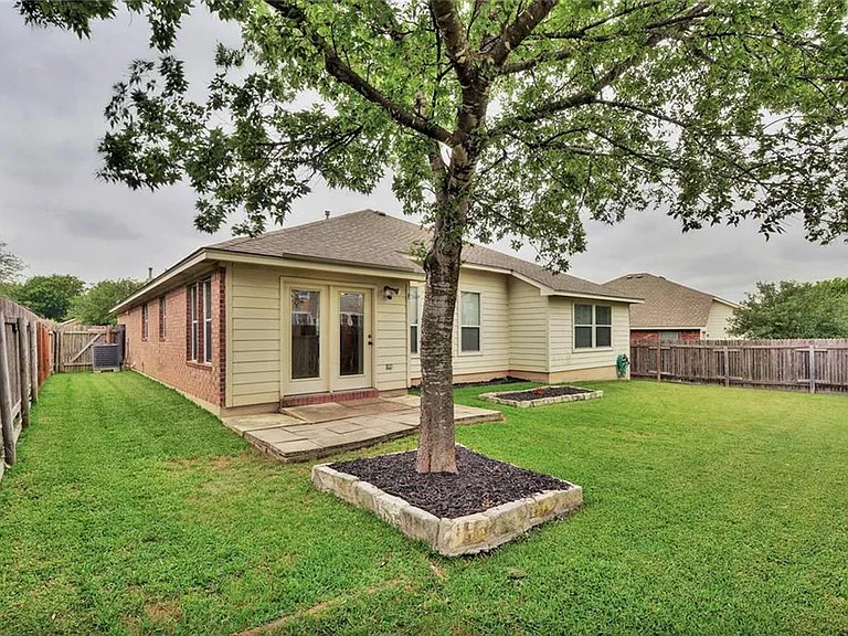 2624 Century Park Blvd — Photo 24