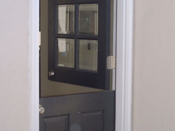 Dutch door into kitchen
