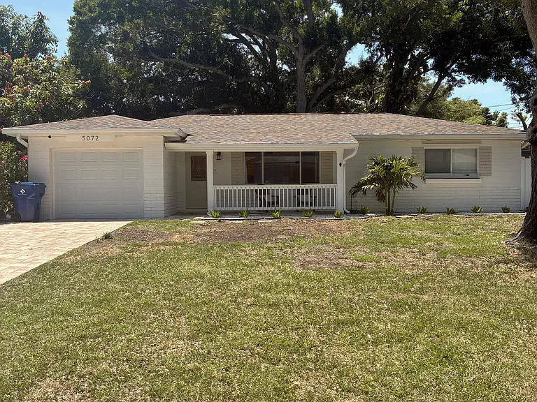 5072 98th Way N — Photo 1