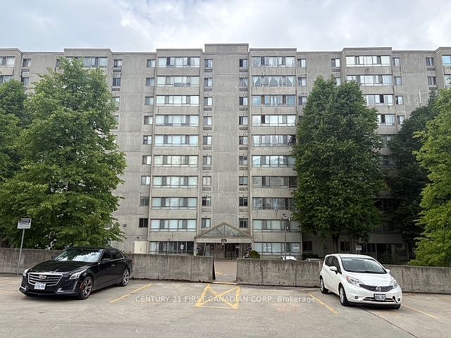 1st image of 570 Proudfoot Ln #103