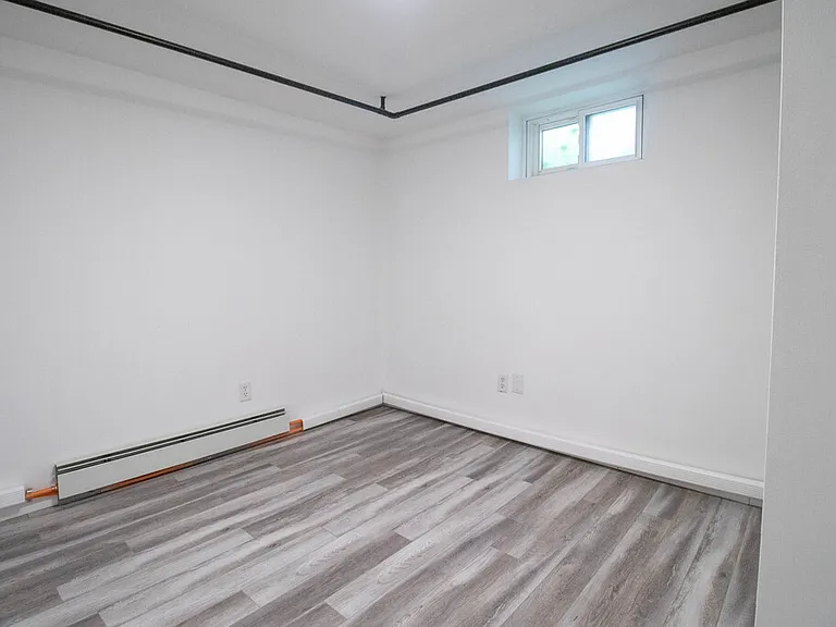 121 Mackan St — Photo 11
