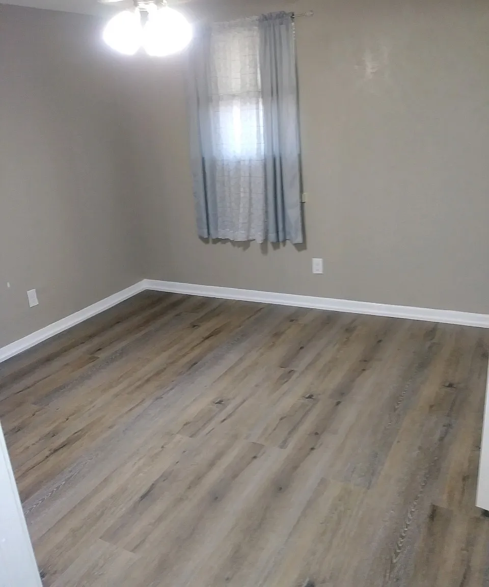 1/1 Apt ~ 1 Block from TSU — Photo 3