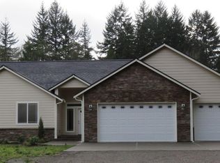 8220 Steamboat Island Rd NW, Olympia, WA 98502