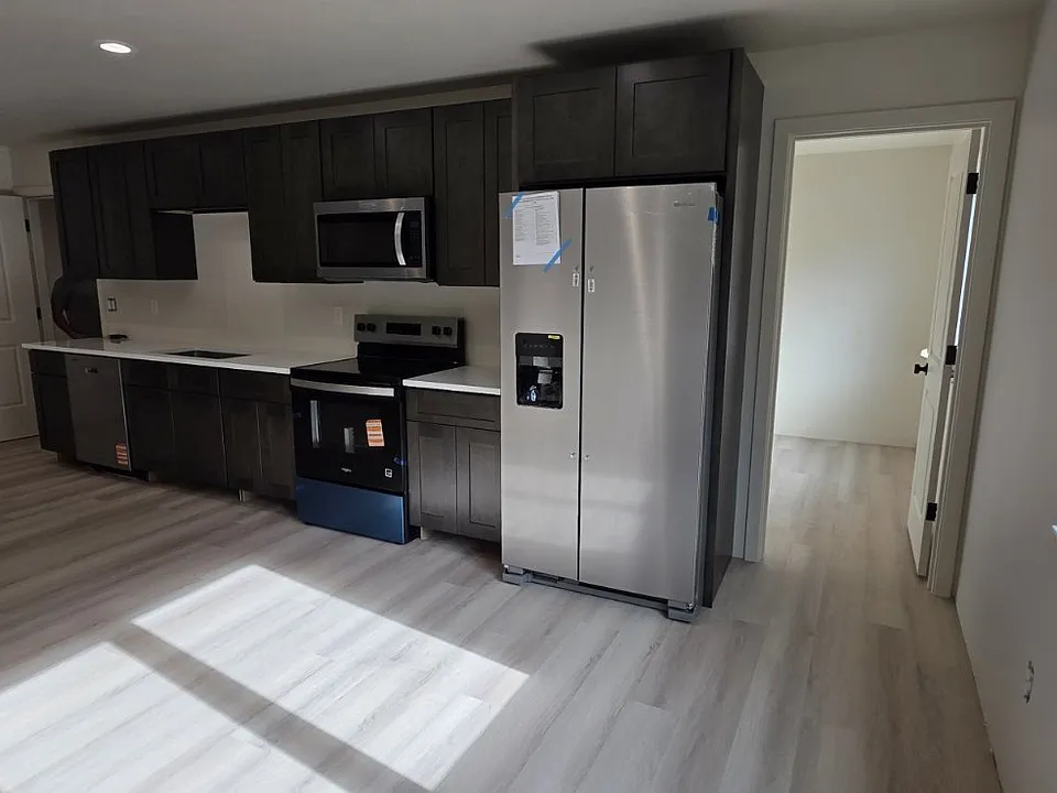 248 E Mulchatna Dr #1