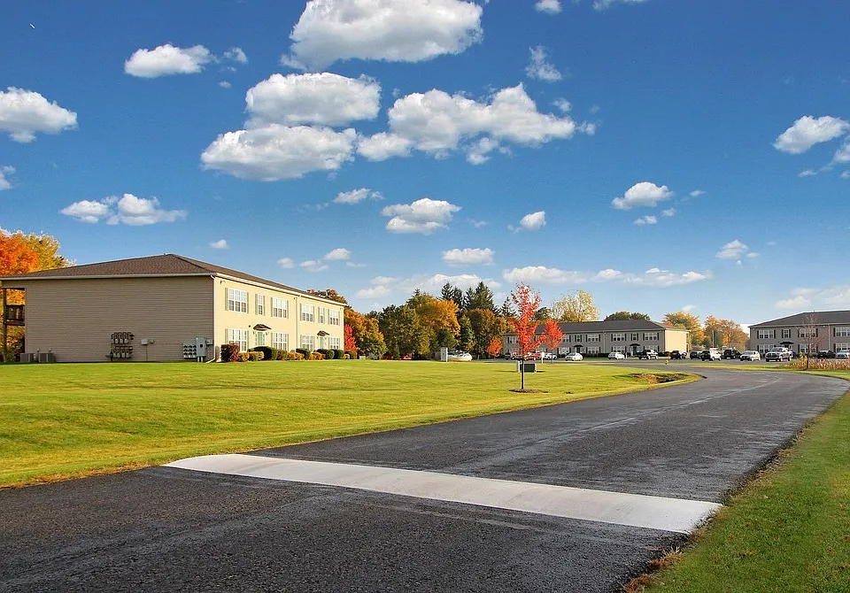 Clover Crossings Apartments