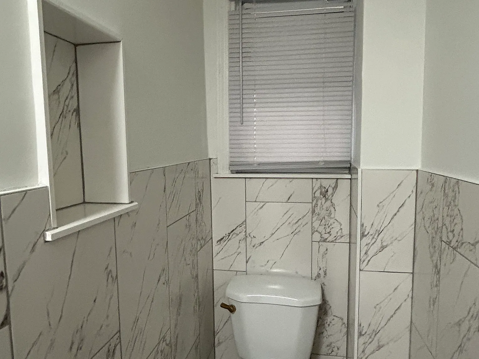 2 bed, 1900 sqft, $2,150 — Photo 2