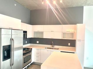 133 NE 2nd Ave APT 817, Miami, FL 33132