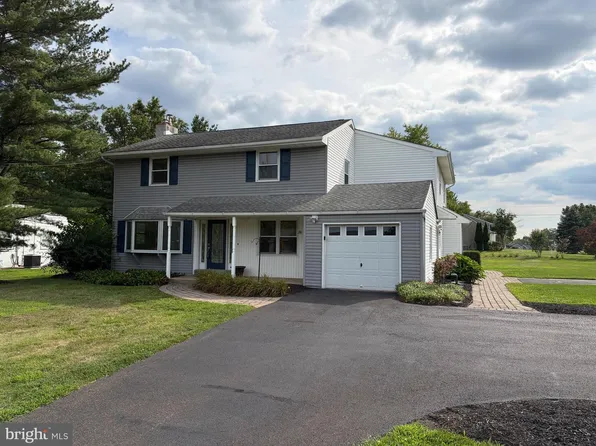 1118 Clymer Rd, Hatfield, PA 19440