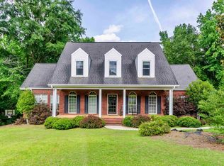 16 Dogwood Dr, Clanton, AL 35045