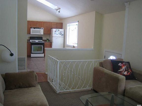 5th image of 3 Antler Ln