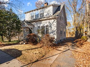 33 Russell St, Hamden, CT 06517