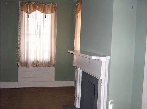 2nd image of 41 N Chillicothe St
