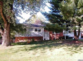 50 Pheasant Ridge Dr, Loudonville, NY 12211