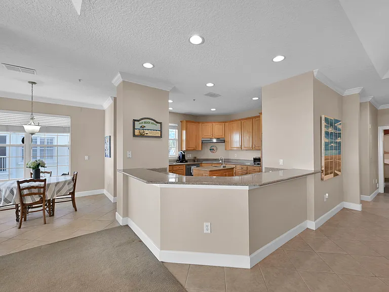 305 S Ocean Grande Dr #304 — Photo 17