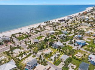 123 Hercules Dr, Fort Myers Beach, FL 33931