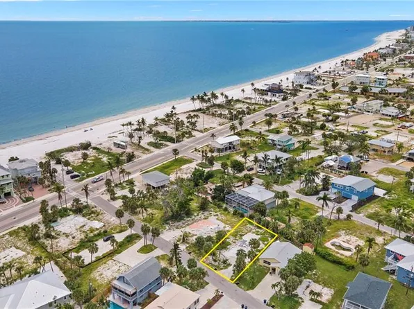 123 Hercules DR, FORT MYERS BEACH, FL 33931