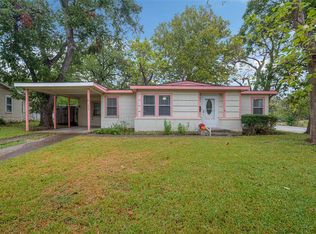 1400 Cairn Cir, Fort Worth, TX 76134