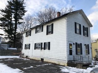 8 2nd Ave, Danbury, CT 06810