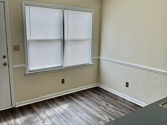 4th image of 322 Haven Dr APT N4