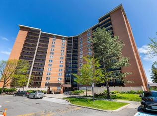 2020 Jasmine Cres #313, Ottawa, ON K1J 8K5