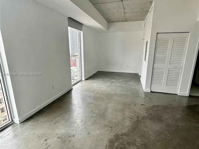 151 SE 1st St #1608 — Photo 5