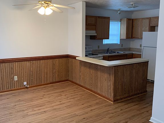 3rd image of 43 Culpepper Ave
