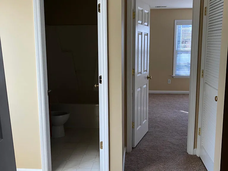 11008 Farmville Rd — Photo 23