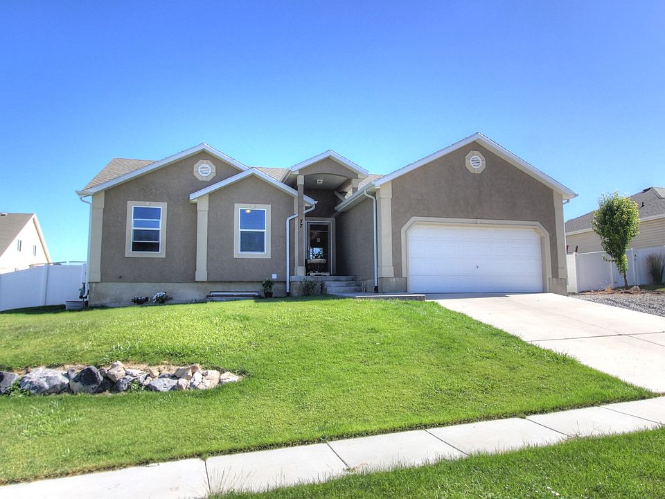 1st image of 77 W Aruba Dr