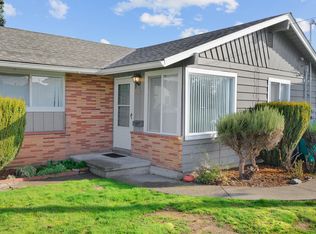 819 N Stafford St, Portland, OR 97217