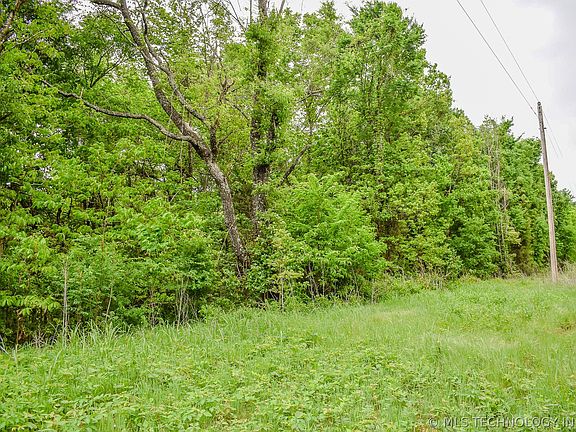3rd image of 1 Fallon Rd