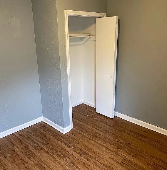 928 Vivian Ave — Photo 13