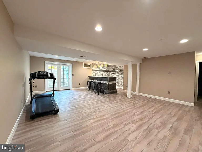 10214 Moss Tower Pl — Photo 27