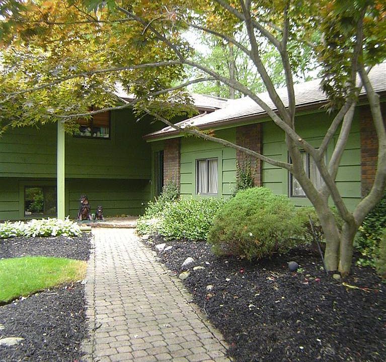 1st image of 9235 Lorrich Dr