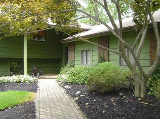 9235 Lorrich Dr, Mentor, OH