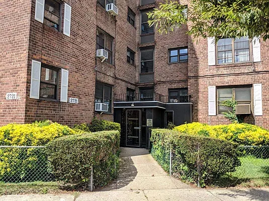 Rented by Padsters Realty LLC | media 6