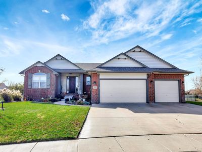 2423 N Spring Hollow St, Wichita, KS, 67228