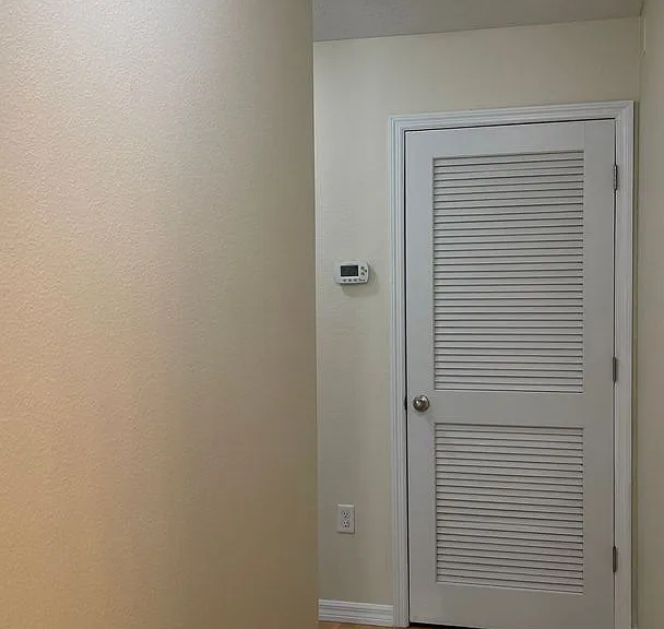 9484 Strongbark Ln — Photo 18