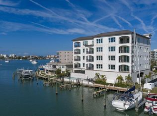 211 Dolphin Point #401, Clearwater, FL 33767