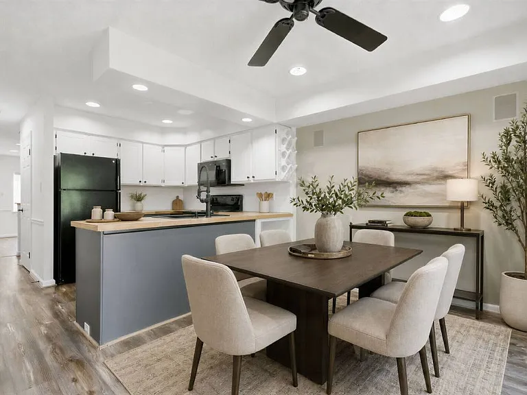 18106 Windsor Hill Dr — Photo 1